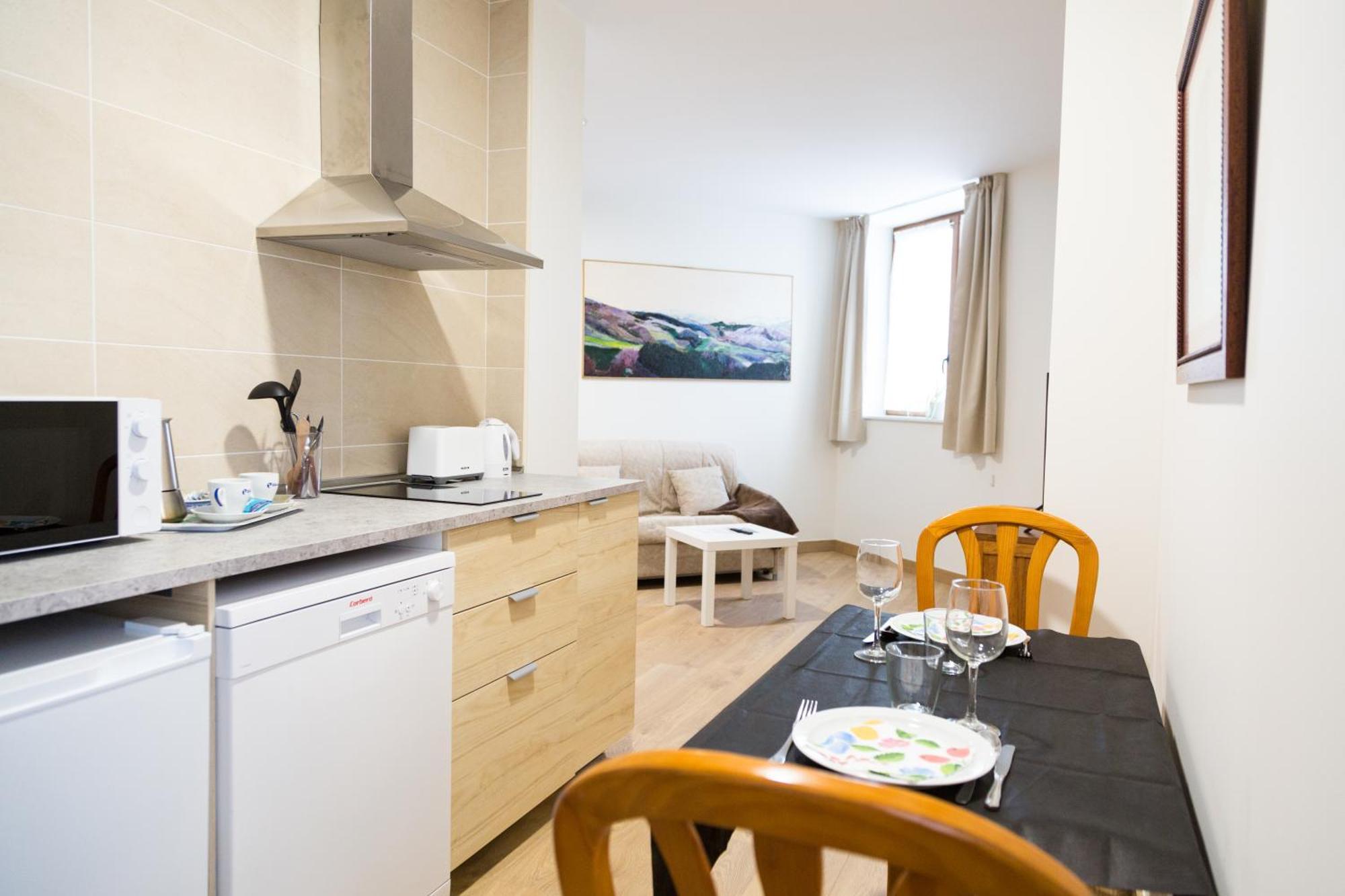 Apartamentos Playa De Cóbreces Exteriör bild